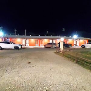 Holiday Host Motel & Rv Park